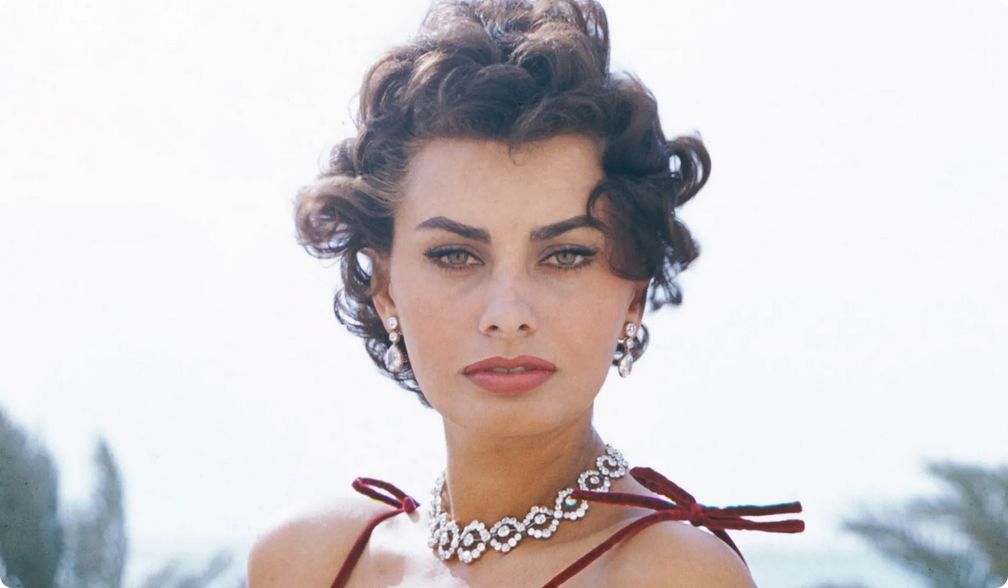 Ничто не сравнится с потрясающими бриллиантами Софи Лорен, ч. 1