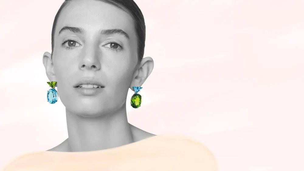 Майя Хоук в рекламной кампании Prada Fine Jewelry Couleur Vivante