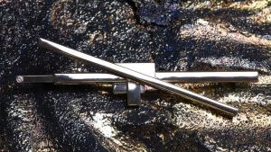 Repossi и Стерлинг Руби совместно создают брошь