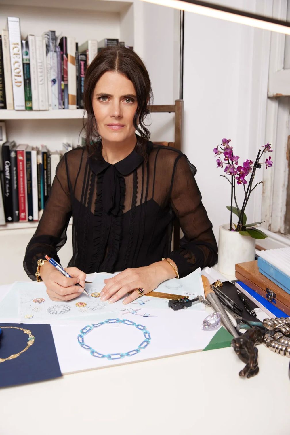 Лэмпсон работает над дизайном вручную