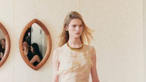 Колье-торк — король подиумов и красных дорожек в 2025 году