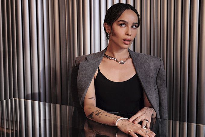 Зои Кравиц в колье от Jessica McCormack