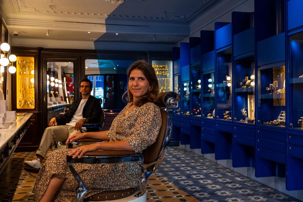 В Лиссабоне в историческом барбершопе теперь выставлены ювелирные изделия