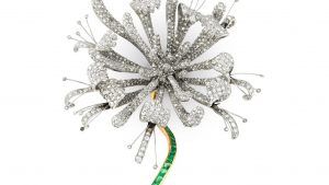 В Лондоне открывается выставка, где можно увидеть более 250 брошей