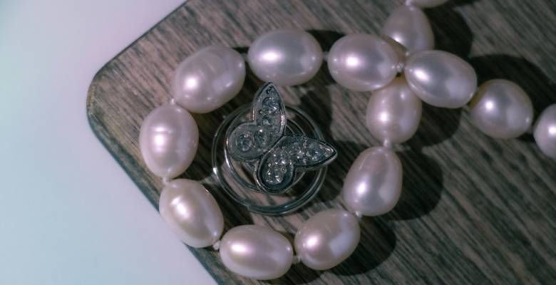 Камни по дням недели: понедельник