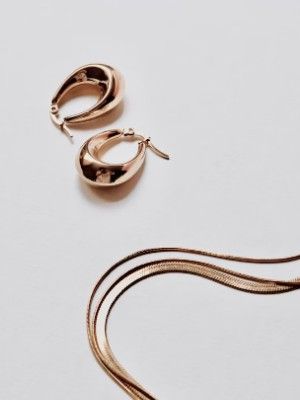 Какие украшения выбрать на празднование муслиновой годовщины свадьбы 