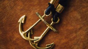 Какие украшения выбрать на празднование стальной годовщины свадьбы (11 лет)? Какие украшения выбрать на празднование стальной годовщины свадьбы (11 лет)?