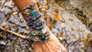 Камни июля: талисманы месяца и их магия