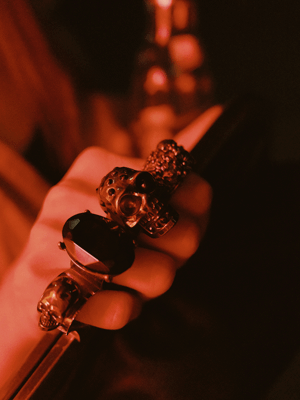 ювелирные украшения на Хэллоуин