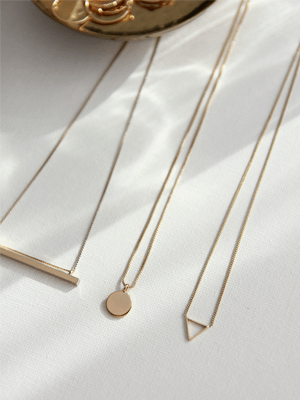 Какие украшения выбрать для празднования Нового года