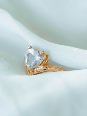 Какие украшения выбрать на празднование ситцевой годовщины свадьбы