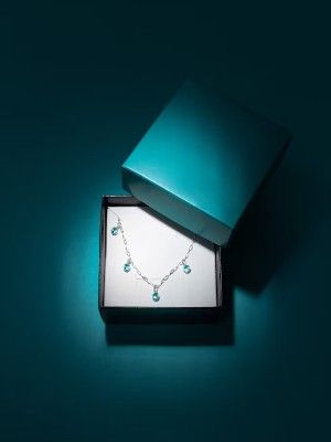 Какие украшения выбрать на празднование бирюзовой годовщины свадьбы