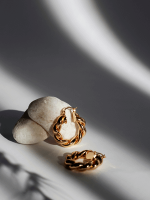 Какие украшения выбрать для празднования Нового года