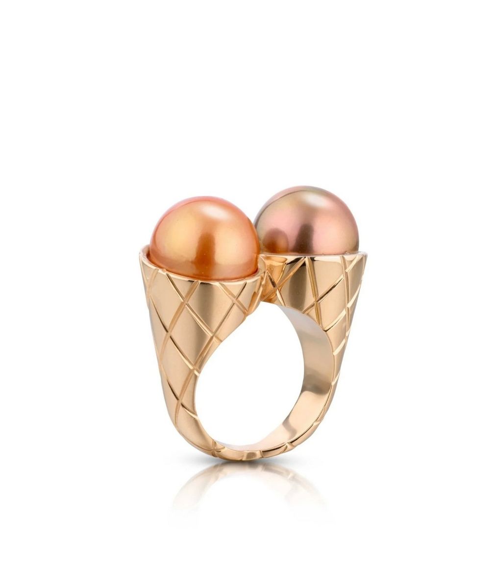 Кольцо Ice Cream от Cora Sheibani из розового золота с персиковым и светло-медным жемчугом Эдисона