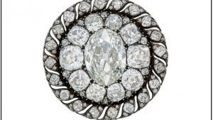 Бриллиантовая брошь Наполеона выставлена на аукцион Sotheby’s