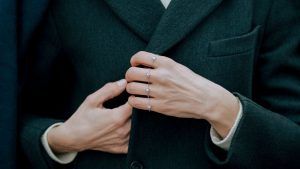 Как запечатлеть память: руководство по украшениям, хранящим воспоминания