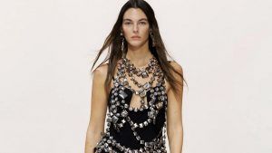 Givenchy превращает украшения в одежду