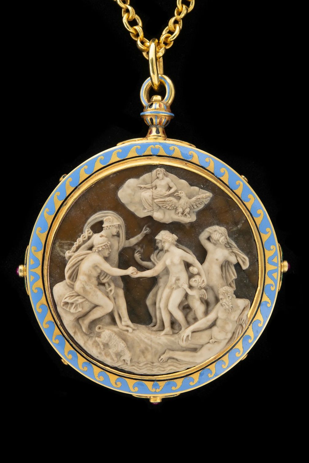 Дом Codognato поражает Венецию и весь мир с 1866 года, когда 22-летний Симеоне Кодоньято открыл антикварный магазин всего в нескольких шагах от площади Сан-Марко