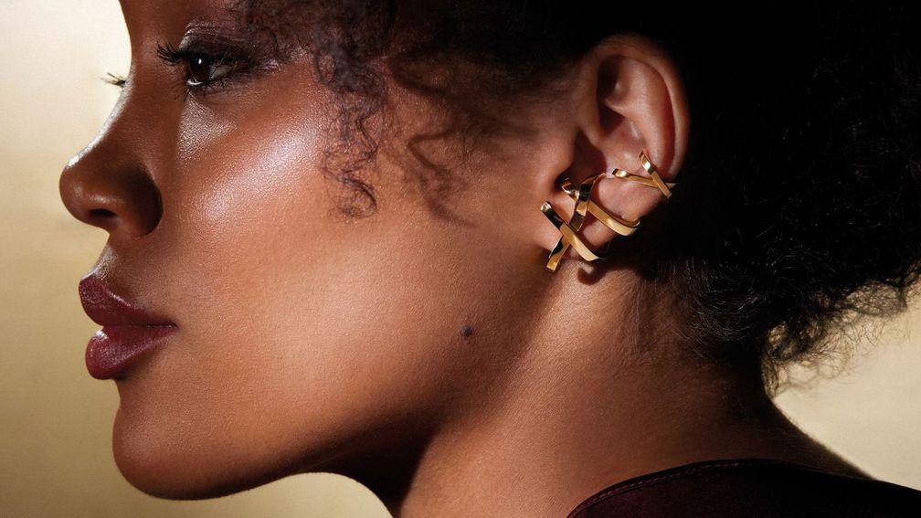 Минг Лэмпсон создает единственные в своем роде ювелирные изделия