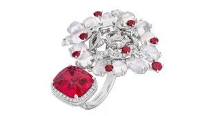 Лунный камень сияет и очаровывает в коллекциях Chanel, Pomellato и Tiffany & Co. Часть 1