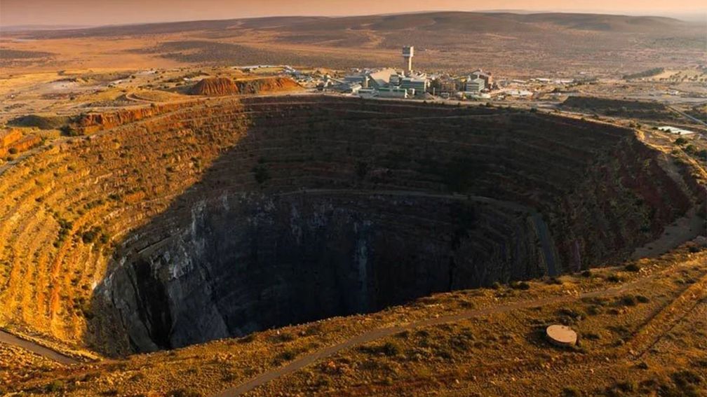 Petra Diamonds: Продолжают снижаться цены на алмазное сырье