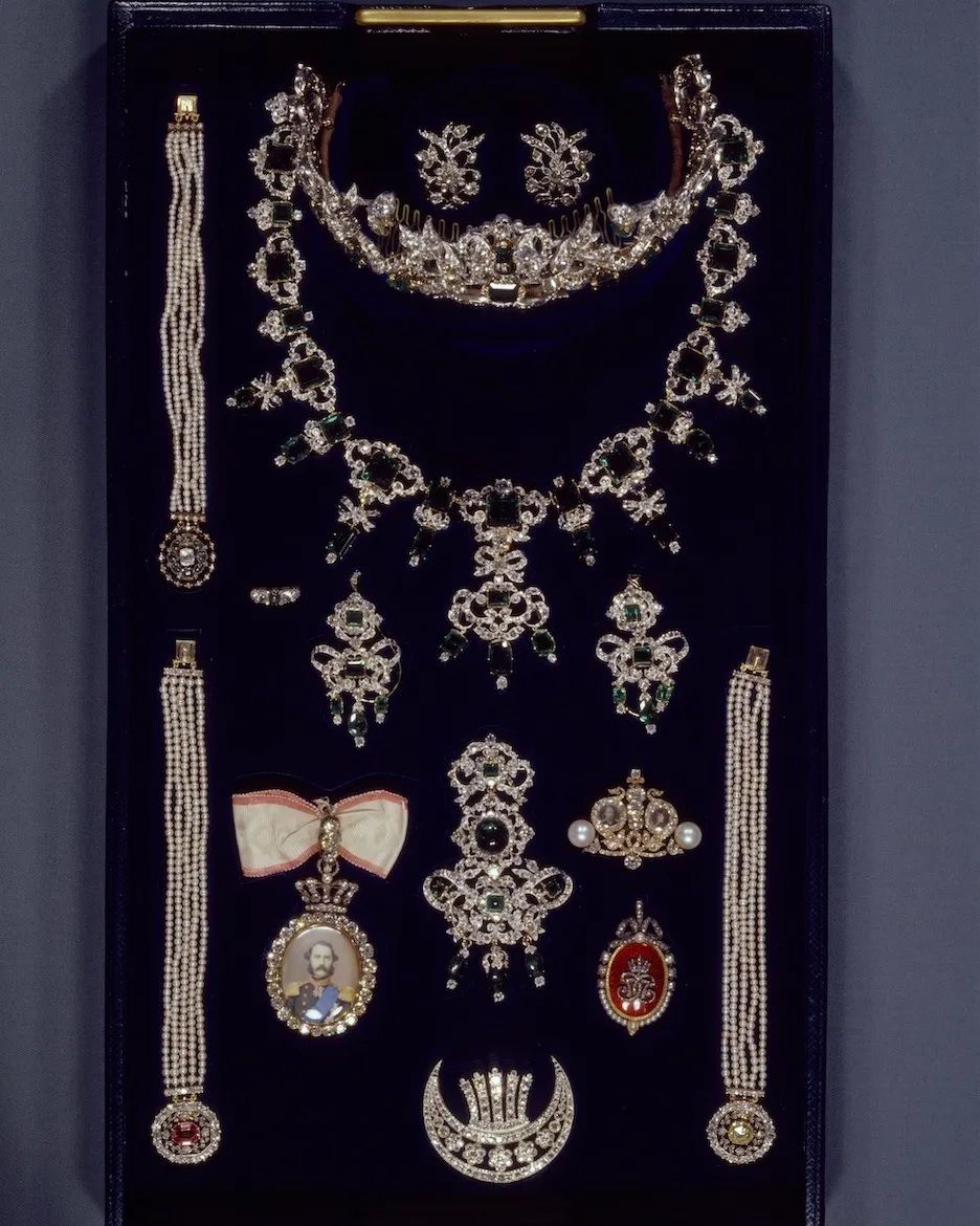 Захватывающая история драгоценностей датской короны, ч. 1