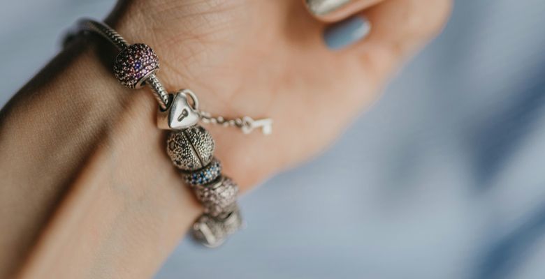 Украшения по гороскопу друидов: что выбрать Тополю