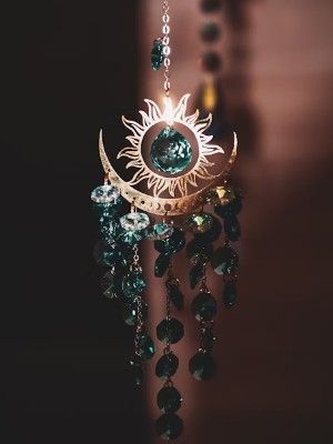 Украшения для астрономов и любителей космоса