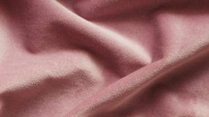 Какие украшения выбрать на празднование креповой годовщины свадьбы (39 лет)?