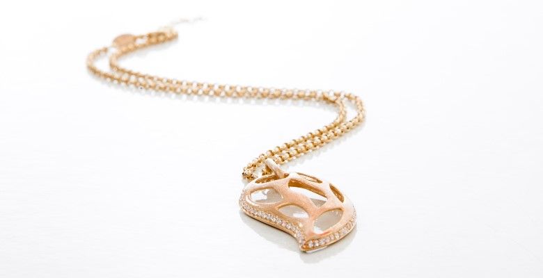 Украшения для садоводов и любителей растений: стандартные и необычные идеи