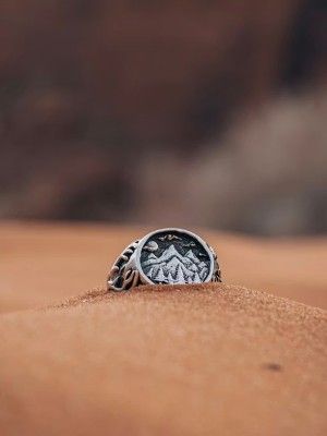 Украшения для любителей гор и альпинистов