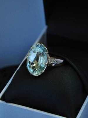 Украшения по гороскопу цветов