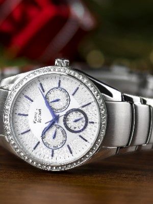 Какие украшения выбрать на празднование алюминиевой годовщины свадьбы (37,5 лет)