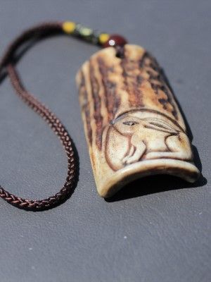 Украшения для книголюбов