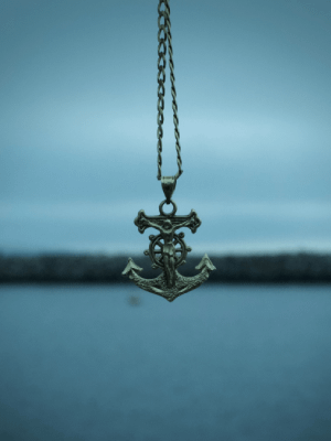 Украшения для дайверов и любителей поплавать