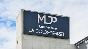 LVMH приобрела миноритарный пакет акций производителя часовых механизмов, принадлежащего Citizen Group