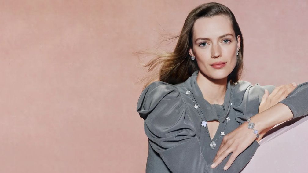 Любимый мотив Alhambra расцветает благодаря дизайну и материалам, ч. 1