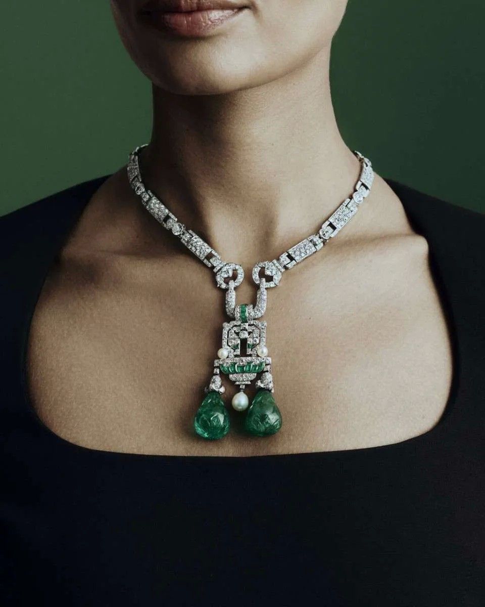 Великолепные драгоценности виконтессы Уимборн на аукционе Christie’s