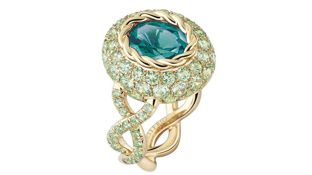 Кольцо высокого ювелирного искусства Blue Velvet от Mellerio из 18-каратного желтого золота с танзанитом в окружении цаворитов 