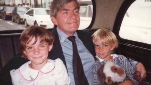 Уорд Ландриган, руководитель брендов Verdura и Belperron, скончался в возрасте 84 лет