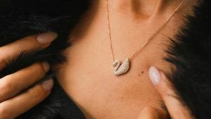 Украшения по гороскопу цветов: что выбрать Фрезии Украшения по гороскопу цветов: что выбрать Фрезии