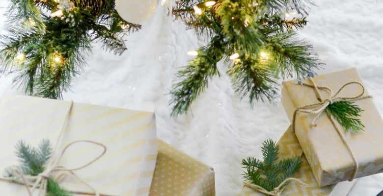 Какие украшения подарить невестке на Новый 2026 год Огненной Лошади?