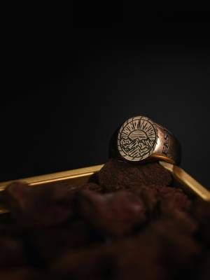 Украшения для охотников и рыболовов