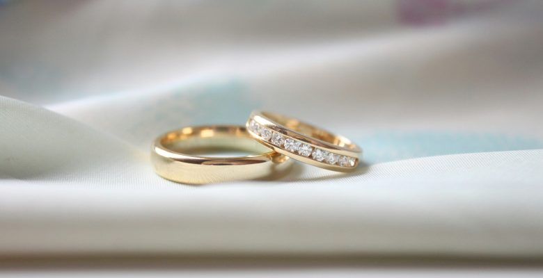 Как выбрать обручальные кольца, если у вас с партнером разные вкусы?