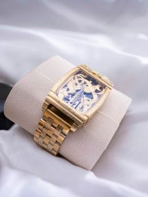 Какие украшения подарить начальнику на Новый 2026 год