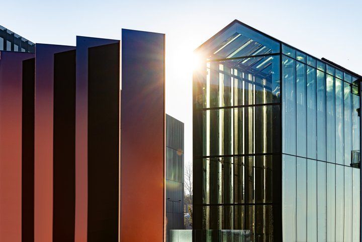 Завод Bvlgari в Валенце Завод Bvlgari в Валенце