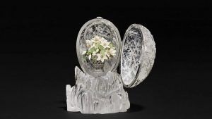 Яйцо Фаберже побило рекорд и ушло с аукциона за 30,2 миллиона долларов