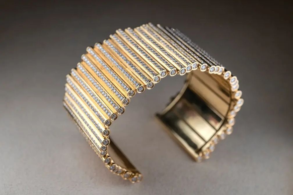 Французский ювелирный бренд расширяет границы своего мира, ч. 2