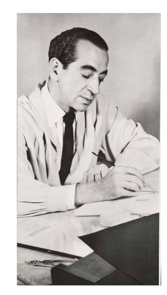 Невдон Кумруян за работой Невдон Кумруян за работой