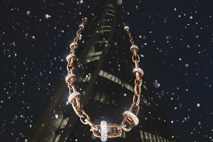 Четкие линии и скульптурные формы определяют современный стиль цепочек Iconica от Pomellato Четкие линии и скульптурные формы определяют современный стиль цепочек Iconica от Pomellato